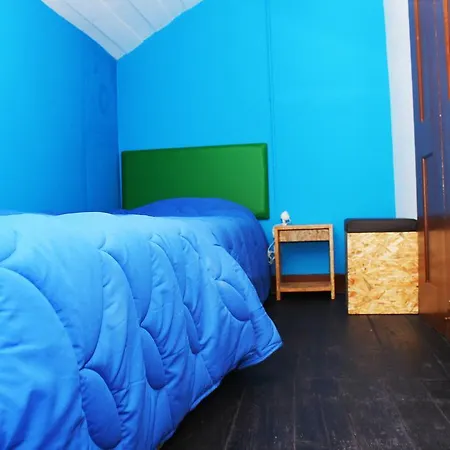 Single Fin Isurf Hostal Figueira da Foz